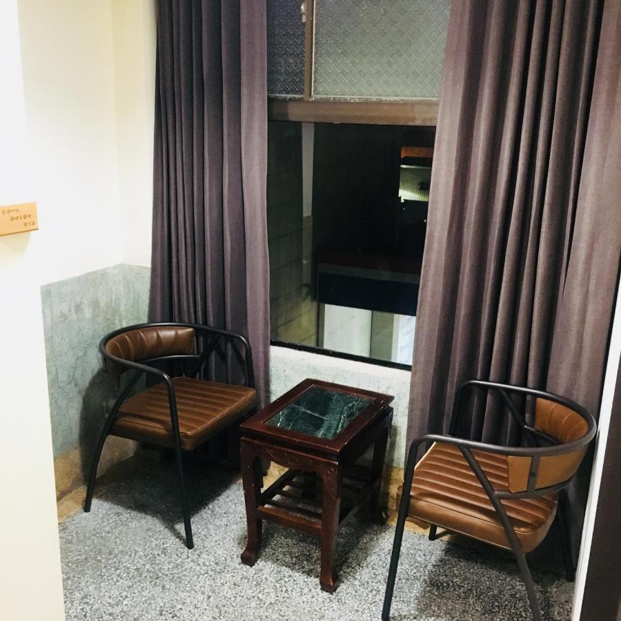 Feng Chao Home 타이난 외부 사진